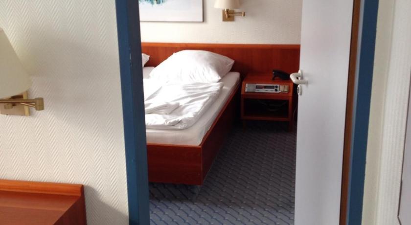 A1 Raststaette & Motel Hamburg-Stillhorn Δωμάτιο φωτογραφία