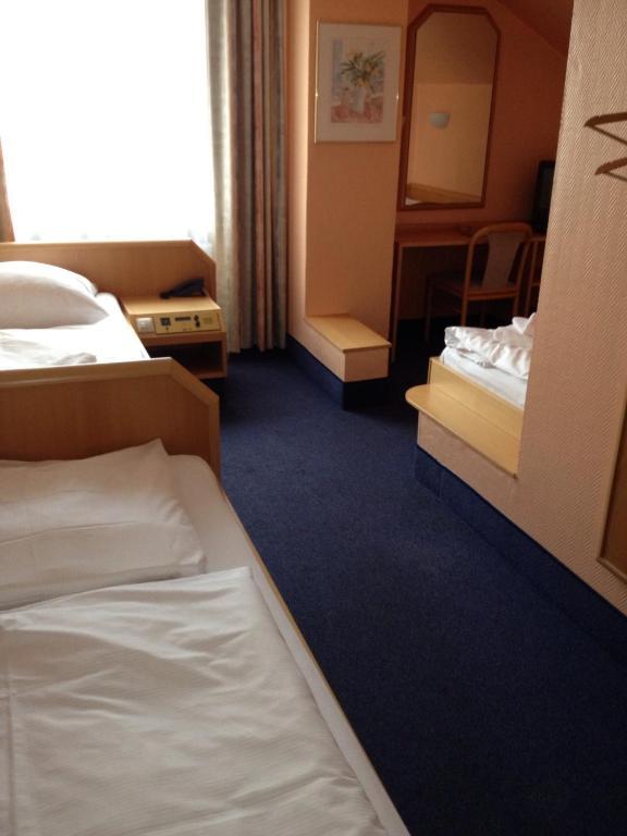 A1 Raststaette & Motel Hamburg-Stillhorn Δωμάτιο φωτογραφία