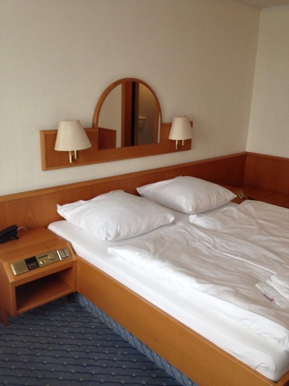 A1 Raststaette & Motel Hamburg-Stillhorn Δωμάτιο φωτογραφία