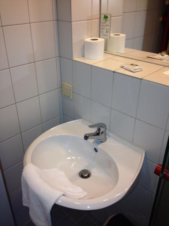 A1 Raststaette & Motel Hamburg-Stillhorn Εξωτερικό φωτογραφία